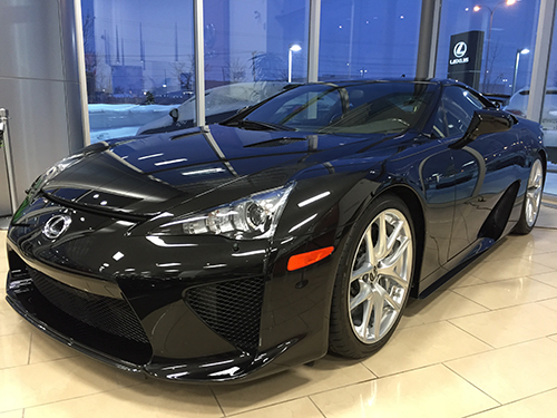 La voiture de collection Lexus LF-A est disponible chez Lexus Laval